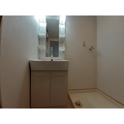 ハミングバートⅡ 2E【管理NO：1-003889501-02050】 ★家具家電は申し込み後に搬入しますの物件画像