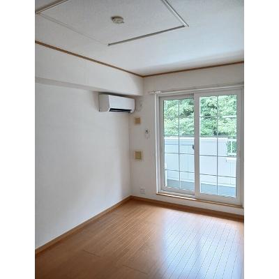 ヴェルデ・ルーチェ　Ｂ棟 202【管理NO：1-013160402-02020】 ★家具家電は申し込み後に搬入しますの物件画像