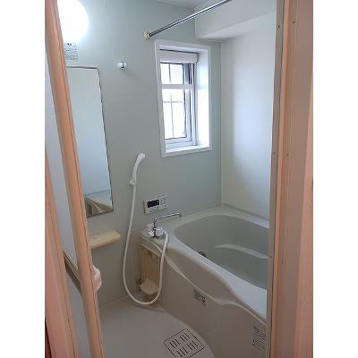 Ｉ：ＫＭ２　Ｂ棟 202【管理NO：1-015143102-02020】 ★家具家電は申し込み後に搬入しますの物件画像
