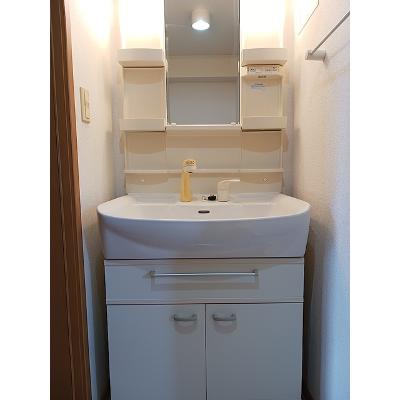 グロワール 202【管理NO：1-014510601-02020】 ★家具家電は申し込み後に搬入します★の物件画像