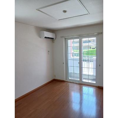 クラージュ　Ｂ棟 102【管理NO：1-013684002-01020】 ★家具家電は申し込み後に搬入しますの物件画像