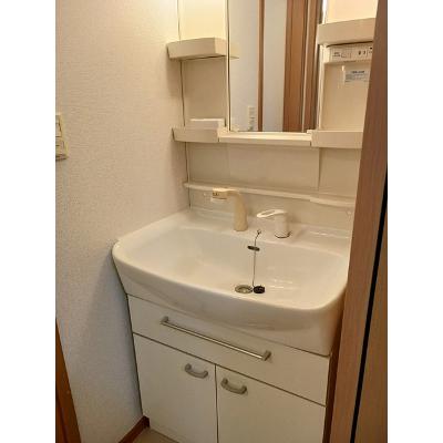 クラージュ　Ａ棟 101【管理NO：1-013684001-01010】 ★家具家電は申し込み後に搬入しますの物件画像
