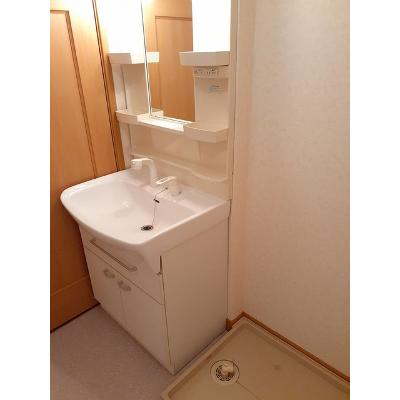 アンビエンテ 202【管理NO：1-013019901-02020】 ★家具家電は申し込み後に搬入します 2026年08月中旬入居可能の物件画像