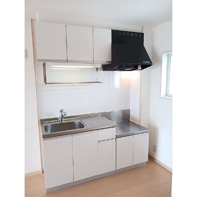 メゾンフローラ 202【管理NO：1-005146601-02020】 ★家具家電は申し込み後に搬入します★ ★2026年11月中旬入居可能★の物件画像