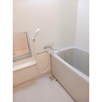 メゾンフローラ 202【管理NO：1-005146601-02020】 ★家具家電は申し込み後に搬入します★ ★2026年11月中旬入居可能★の物件画像