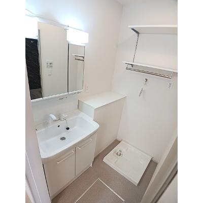 エバーアベニュー 202【管理NO：1-027066501-02020】 ★家具家電は申し込み後に搬入しますの物件画像