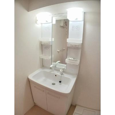 リバーサイド　レジデンス 204【管理NO：1-018231501-02040】 ★家具家電は申し込み後に搬入します 2026年07月下旬入居可能の物件画像
