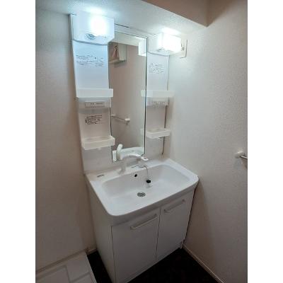リバーサイド　レジデンス 203【管理NO：1-018231501-02030】 ★家具家電は申し込み後に搬入します★の物件画像