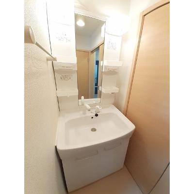 ファミリータイズⅢ 203【管理NO：1-016342701-02030】 2026年07月下旬入居可能の物件画像