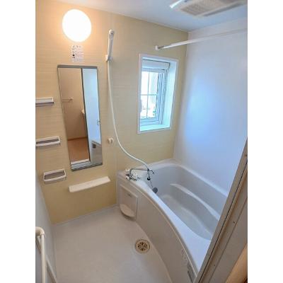 ファミリータイズⅡ 101【管理NO：1-016131502-01010】 ★家具家電は申し込み後に搬入しますの物件画像