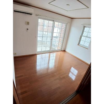 フォレストパーク・弐番館 103【管理NO：1-013876201-01030】 ★家具家電は申し込み後に搬入しますの物件画像