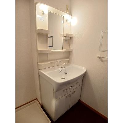 フォレストパーク・四番館 201【管理NO：1-013711402-02010】 ★家具家電は申し込み後に搬入しますの物件画像