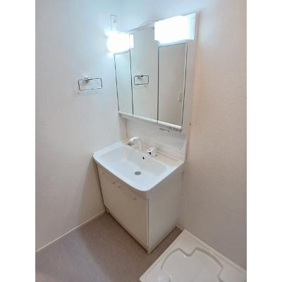 サニータウン横田Ⅱ 102【管理NO：1-028038202-01020】 ★家具家電は申し込み後に搬入しますの物件画像