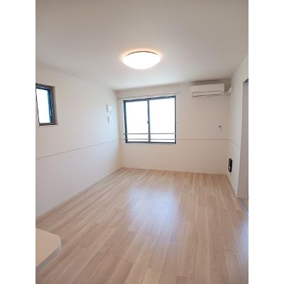 コンフォルタ東近江Ⅱ 205【管理NO：1-025510902-02040】 ★家具家電は申し込み後に搬入します★の物件画像