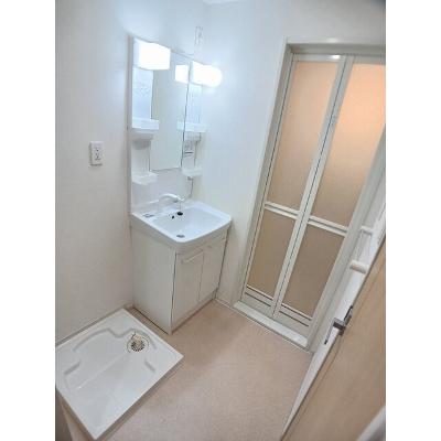 Ｒｉｒｉａ　Ⅶ６ 302【管理NO：1-021621901-03020】 ★家具家電は申し込み後に搬入しますの物件画像