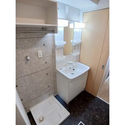 雅楽 201【管理NO：1-021596601-02010】 ★家具家電は申し込み後に搬入しますの物件画像