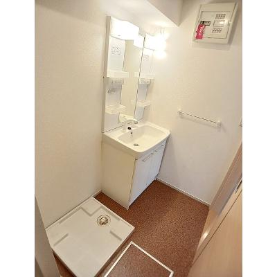モンテ　グランデ　Ⅱ 201【管理NO：1-018920002-02010】 ★家具家電は申し込み後に搬入します★の物件画像