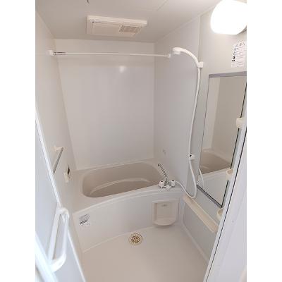 エフインフィニート 103【管理NO：1-013980901-01030】 ★家具家電は申し込み後に搬入しますの物件画像