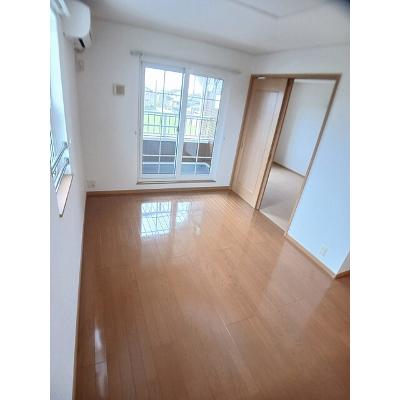 フォレストパーク・参番館 203【管理NO：1-013711401-02030】 ★家具家電は申し込み後に搬入しますの物件画像