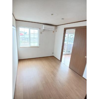 カルフールⅡ 102【管理NO：1-010872401-01020】 ★家具家電は申し込み後に搬入します★の物件画像