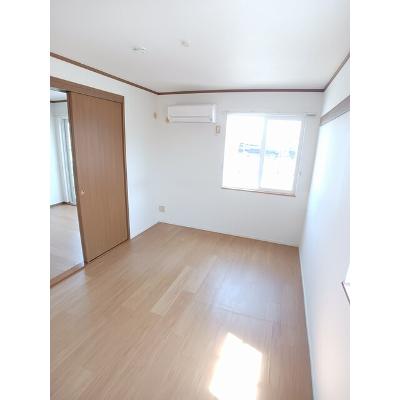 カルフールⅡ 101【管理NO：1-010872401-01010】 ★家具家電は申し込み後に搬入しますの物件画像
