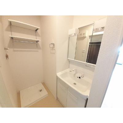 バンブー　ニン　Ｂ 201【管理NO：1-026976502-02010】 ★家具家電は申し込み後に搬入します 2026年08月中旬入居可能の物件画像