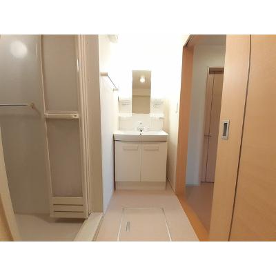 ブリーズヒル 203【管理NO：1-019262901-02030】 ★家具家電は申し込み後に搬入しますの物件画像