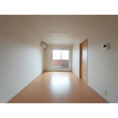 レイクともⅠ 202【管理NO：1-018701702-02020】 ★家具家電は申し込み後に搬入しますの物件画像