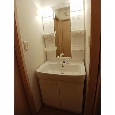 ラッフィナ－トＢ 101【管理NO：1-015310602-01010】 ★家具家電は申し込み後に搬入しますの物件画像