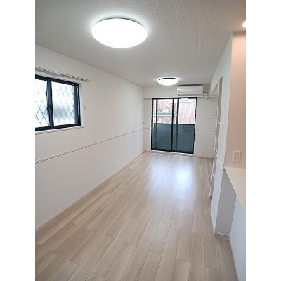モマン　ドゥ　マノワール 105【管理NO：1-028415201-01050】 ★家具家電は申し込み後に搬入しますの物件画像