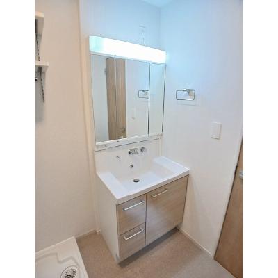 ベラーノ　Ⅱ 102【管理NO：1-028236002-01020】 ★家具家電は申し込み後に搬入しますの物件画像
