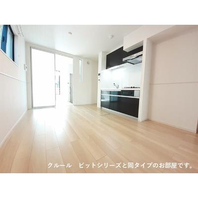 ロイヤル　エンブレム 103【管理NO：1-027839801-01030】 ★家具家電は申し込み後に搬入します 2026年09月上旬入居可能の物件画像