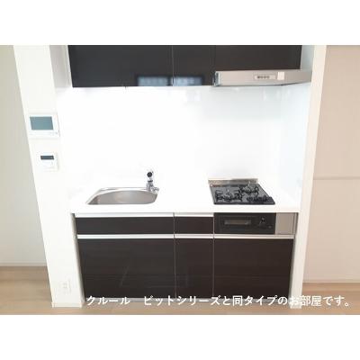 ロイヤル　エンブレム 103【管理NO：1-027839801-01030】 ★家具家電は申し込み後に搬入します 2026年09月上旬入居可能の物件画像