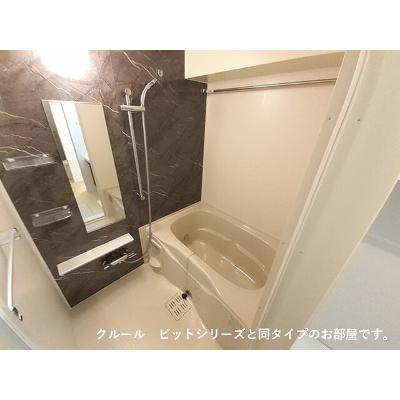 ロイヤル　エンブレム 102【管理NO：1-027839801-01020】 ★家具家電は申し込み後に搬入します 2026年09月上旬入居可能の物件画像