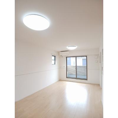 アプリコットガーデン 203【管理NO：1-024258501-02030】 ★家具家電は申し込み後に搬入しますの物件画像