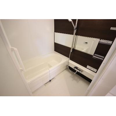 ラズベリー　コート 204【管理NO：1-021145301-02040】 ★家具家電は申し込み後に搬入します 2026年07月中旬入居可能の物件画像