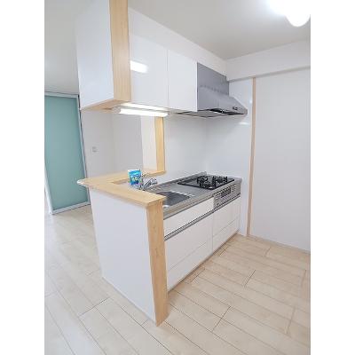 ラ　プレミエ－ル　エトワ－ル 403【管理NO：1-020420701-04030】 ★家具家電は申し込み後に搬入しますの物件画像