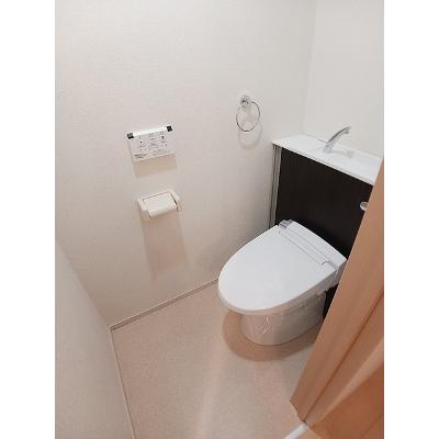 ラ　プレミエ－ル　エトワ－ル 403【管理NO：1-020420701-04030】 ★家具家電は申し込み後に搬入しますの物件画像
