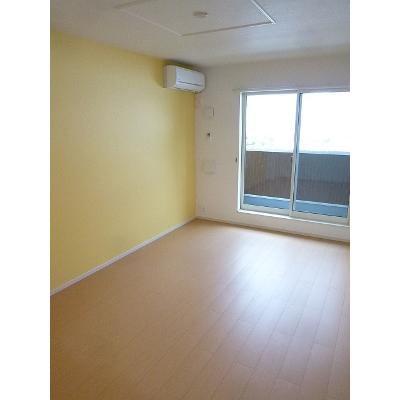 レイクりきⅡ 202【管理NO：1-018853601-02020】 ★家具家電は申し込み後に搬入しますの物件画像