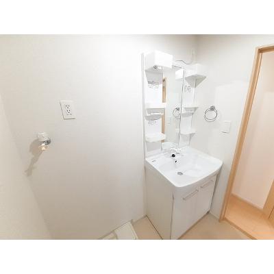 フラゴ－ラ　Ｋ．Ｒ 201【管理NO：1-017125501-02010】 ★家具家電は申し込み後に搬入します 2026年07月上旬入居可能の物件画像