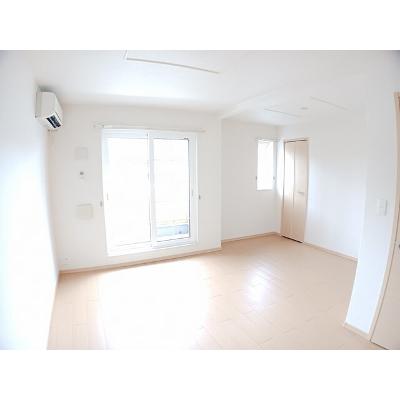 サンレミ　アニメート 204【管理NO：1-016515901-02040】 ★家具家電は申し込み後に搬入しますの物件画像