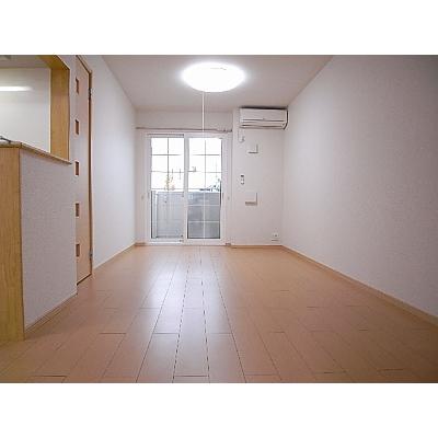 ラシュール　コートⅡ 102【管理NO：1-015409702-01020】 ★家具家電は申し込み後に搬入しますの物件画像
