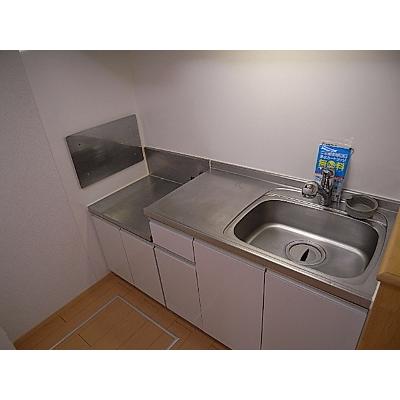 ラシュール　コートⅡ 102【管理NO：1-015409702-01020】 ★家具家電は申し込み後に搬入しますの物件画像
