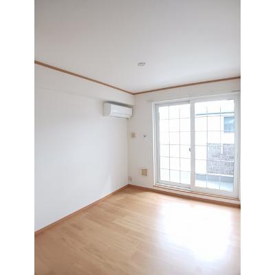 フロントパークこうかⅡ 202【管理NO：1-012573201-02020】 ★家具家電は申し込み後に搬入しますの物件画像