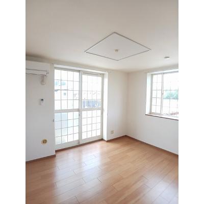 パルテール 203【管理NO：1-009674001-02030】 ★家具家電は申し込み後に搬入します★ ★2026年08月下旬入居可能★の物件画像