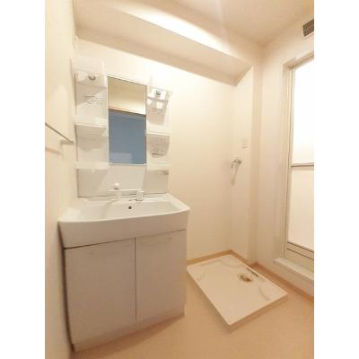 ラフレシール 104【管理NO：1-015658401-01040】 ★家具家電は申し込み後に搬入しますの物件画像