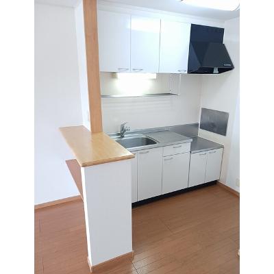 プリマヴェーラ参番館 202【管理NO：1-013869003-02020】 ★家具家電は申し込み後に搬入しますの物件画像