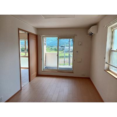 ベェル　ヴェル 201【管理NO：1-014219401-02010】 ★家具家電は申し込み後に搬入しますの物件画像