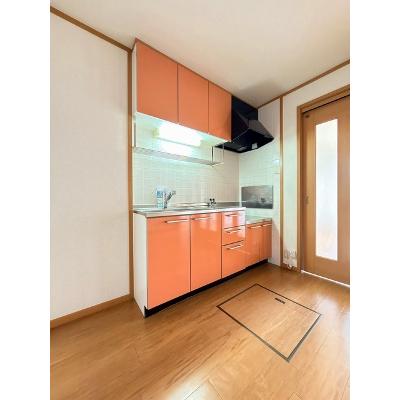 フロイライン　アミィＢ 101【管理NO：1-012335601-01010】 ★家具家電は申し込み後に搬入します★の物件画像