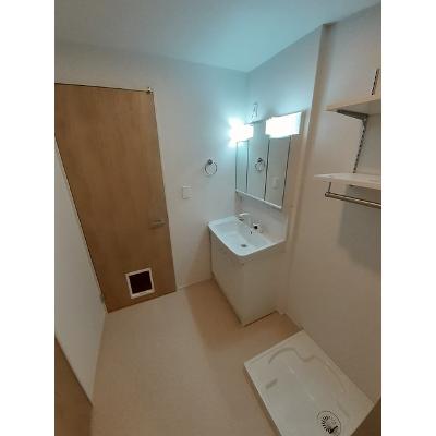 カーサミランダⅤ 103【管理NO：1-027240701-01030】 ★家具家電は申し込み後に搬入しますの物件画像